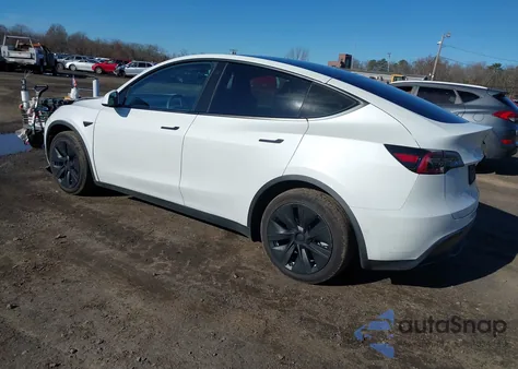 2022 Tesla Model Y Long Range Dual Motor All-Wheel Drive from USA, damaged, VIN 7SAYGDEE3NF376116